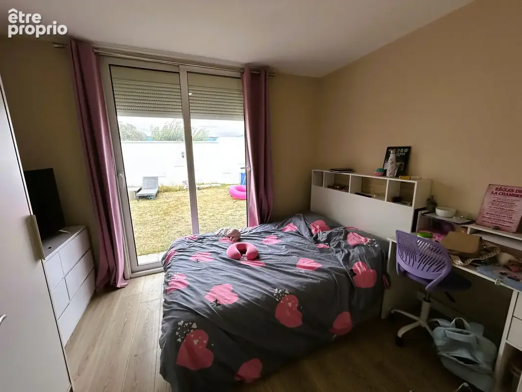 Maison de plain-pied renovee 3 chambres garage jardin - photo 6