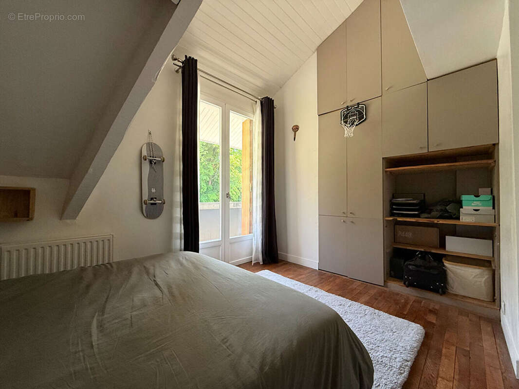 Maison à AVILLY-SAINT-LEONARD
