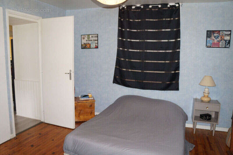 Appartement 250 m² à Rioz  - photo 7
