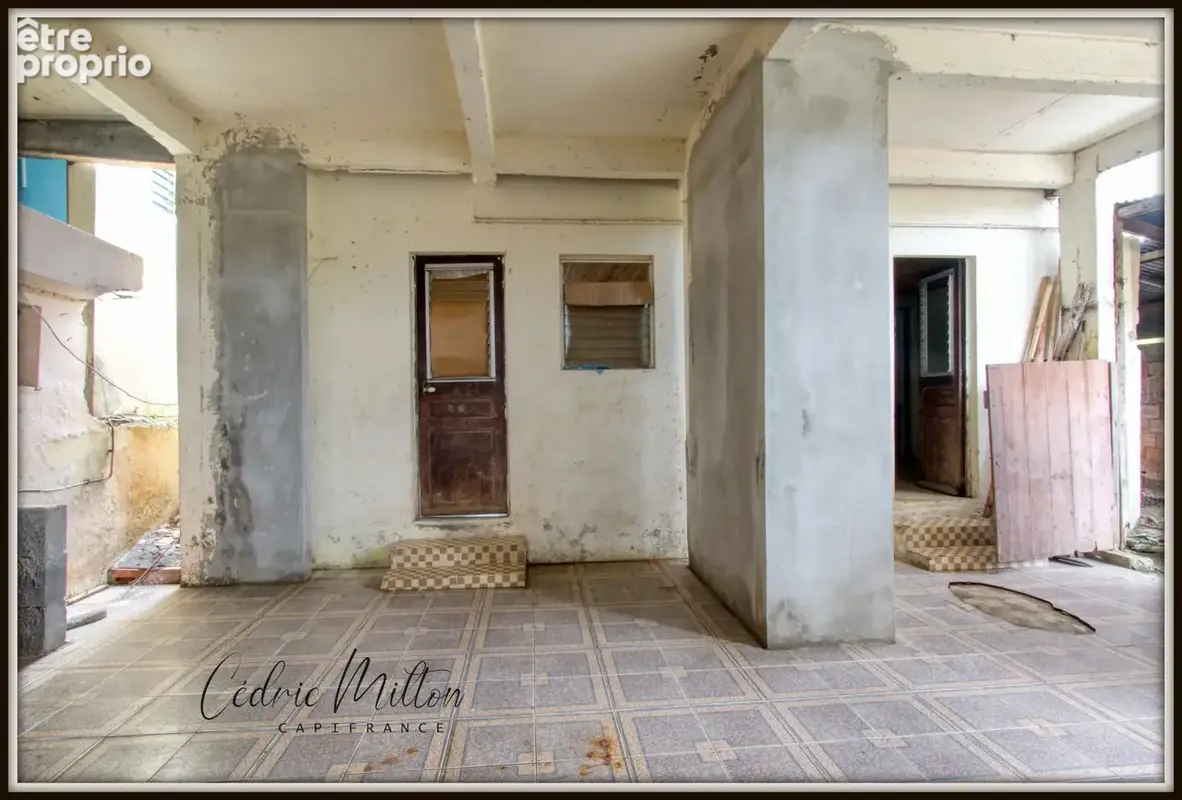Maison 6 chambres au bourg du François - photo 9