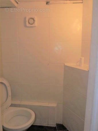 Commerce à CONFOLENS