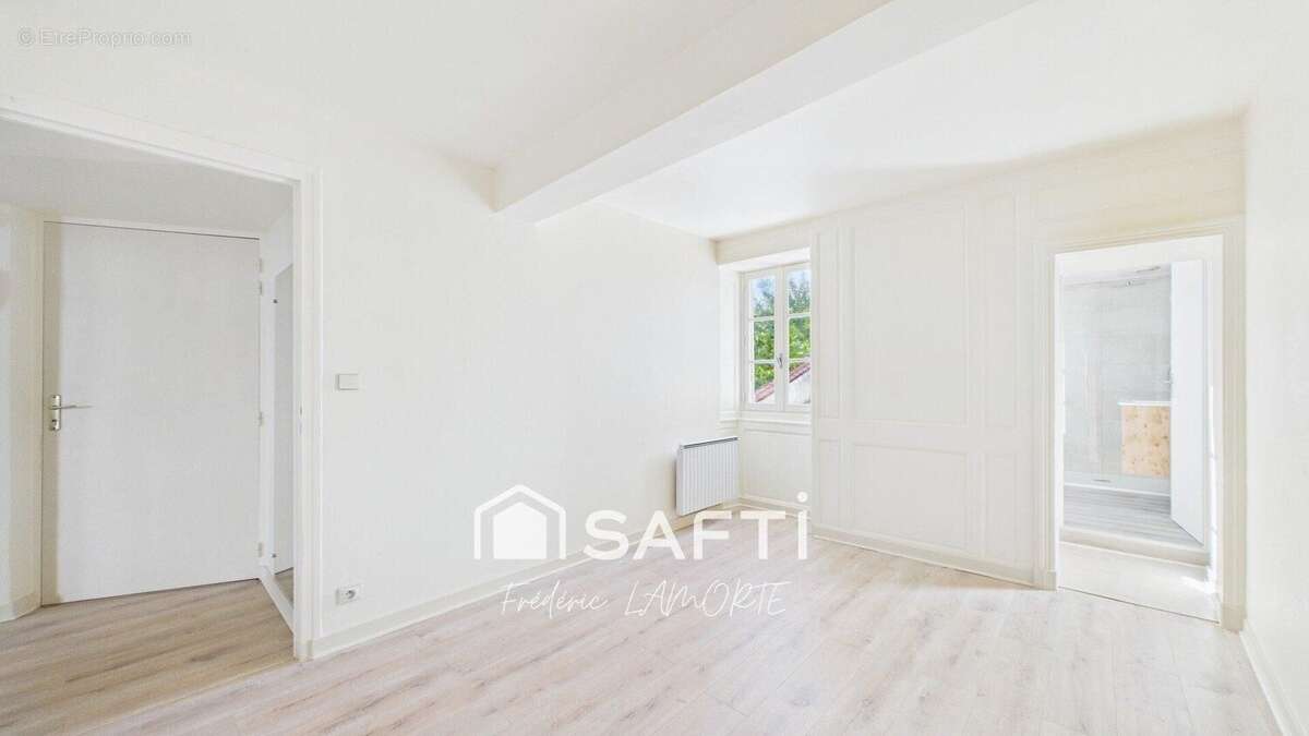 Photo 4 - Appartement à LA ROCHELLE