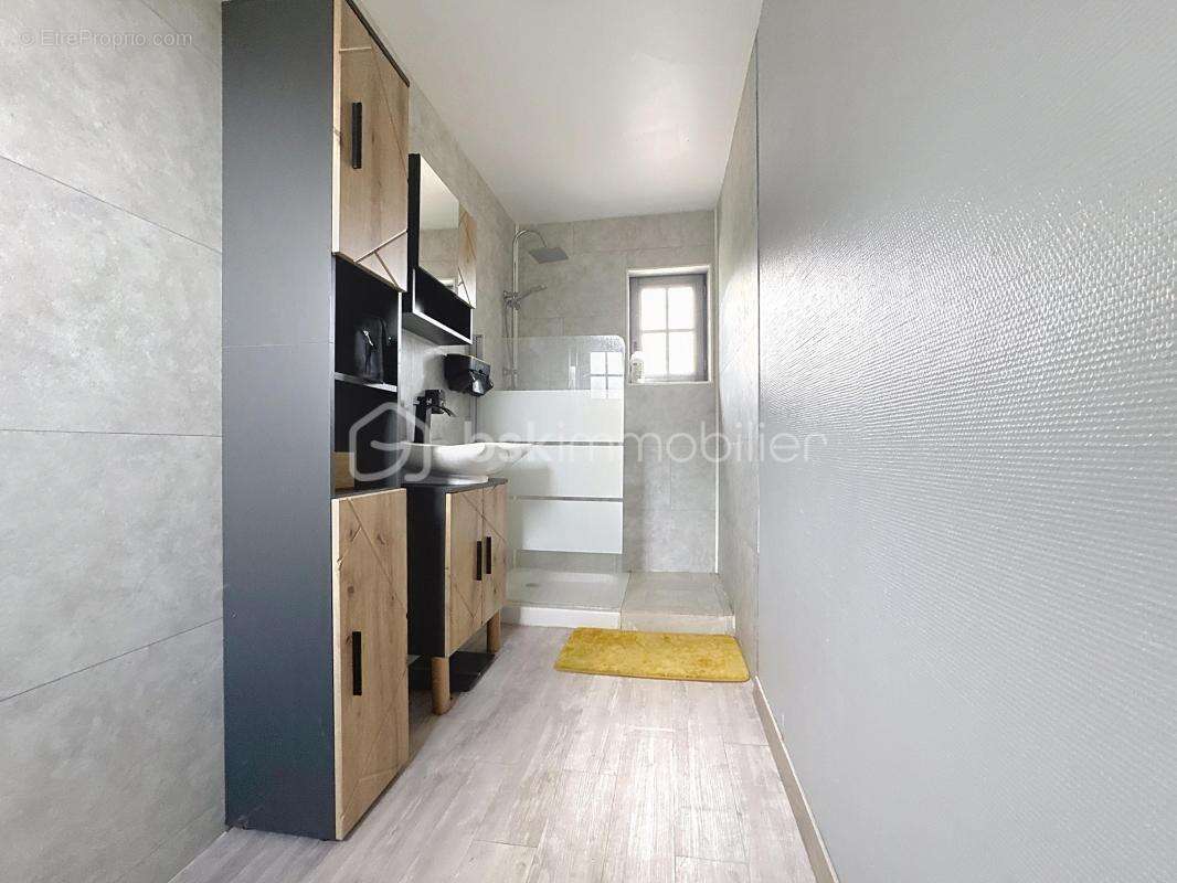 Maison à VIMOUTIERS