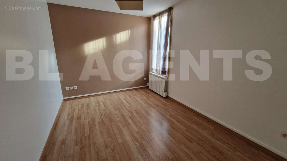 20251018_164026 - Maison à BRAY-SUR-SEINE