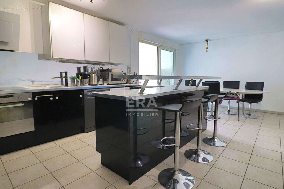 Appartement à MARSEILLE-10E