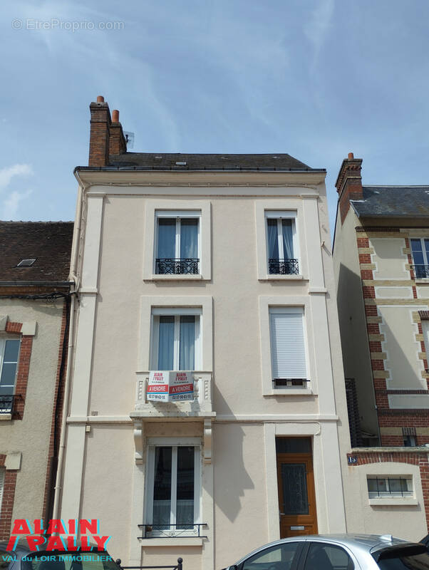 Maison à CLOYES-SUR-LE-LOIR