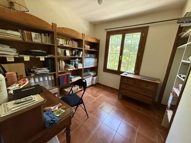 Maison à LAROQUE-DES-ALBERES