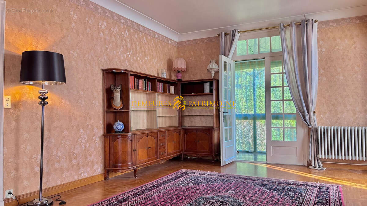 Maison à LA COURONNE