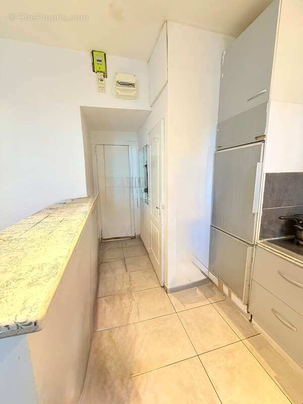Appartement à MARSEILLE-3E