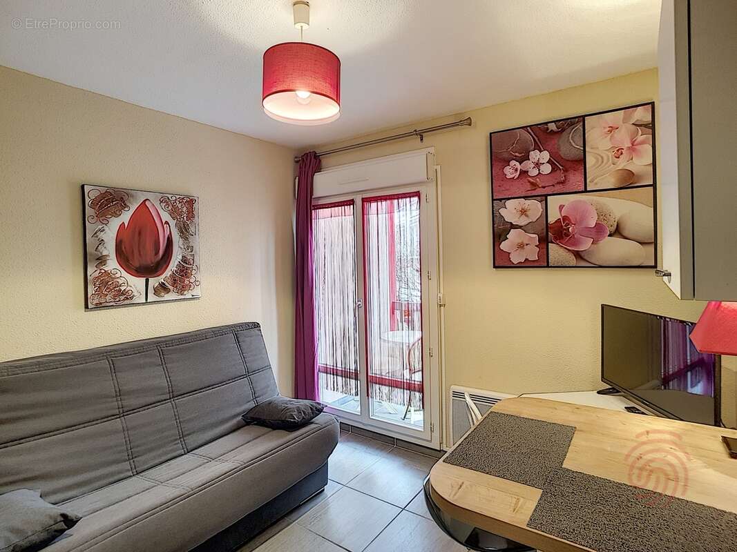 Appartement à LAMALOU-LES-BAINS
