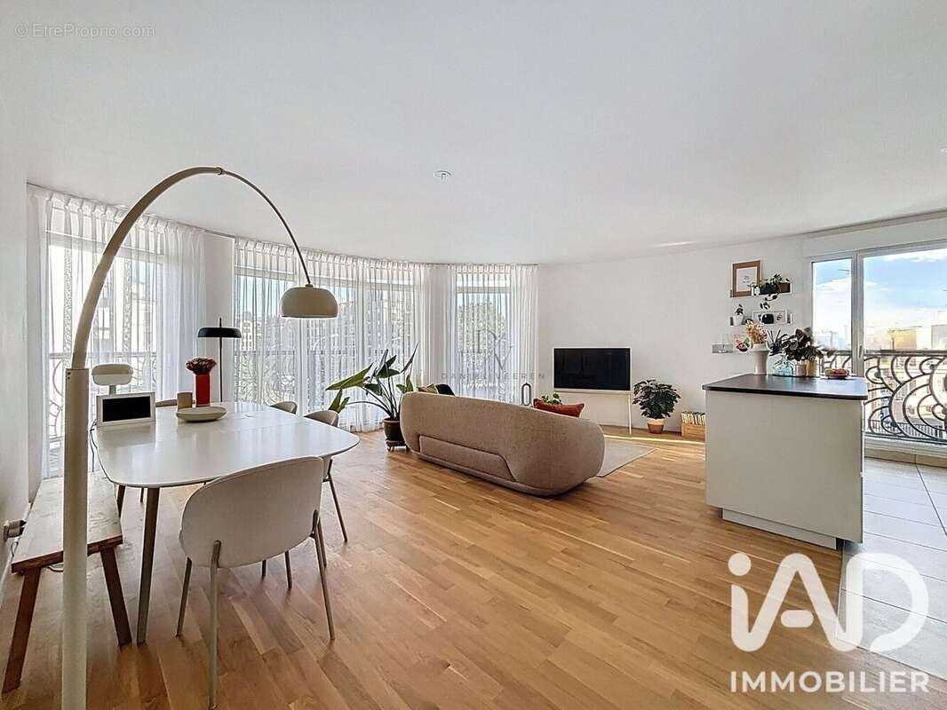 Appartement 91 m² à Clamart  - photo 2