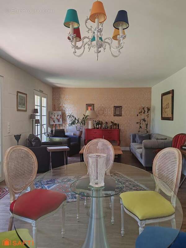 Maison 161 m² à Saint-Andre-De-Lidon  - photo 3