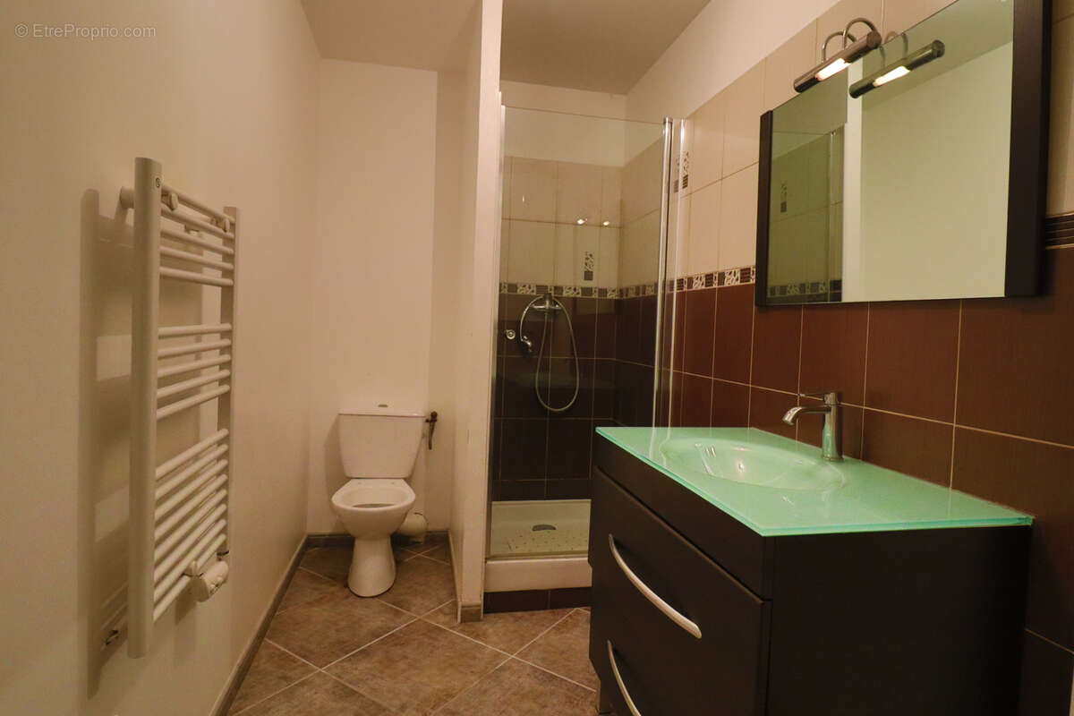 Appartement à VILLESENEUX