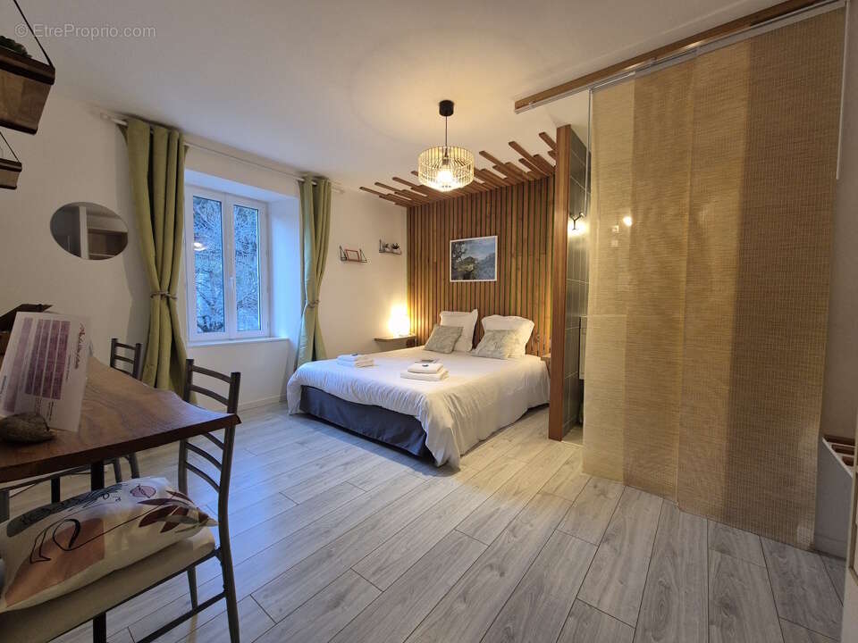 Belle propriété avec Chambres d'Hôtes et gîte. - photo 9