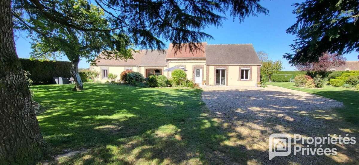 Maison à LA FERTE-VIDAME