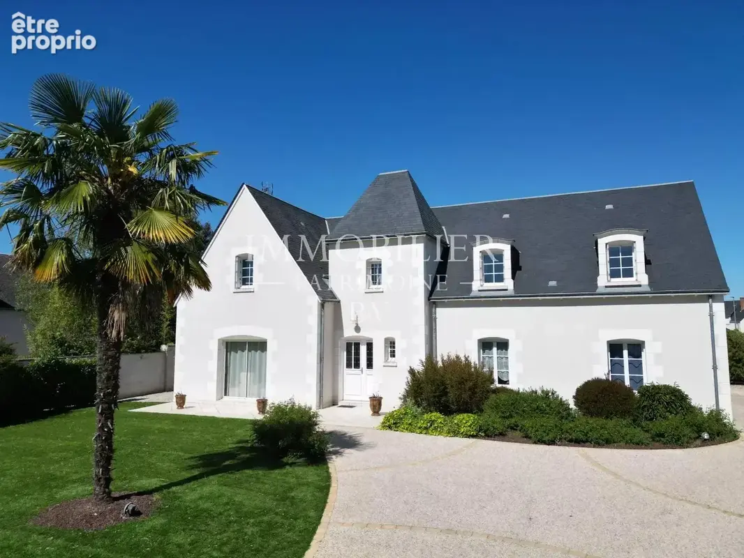 Maison à CONTRES