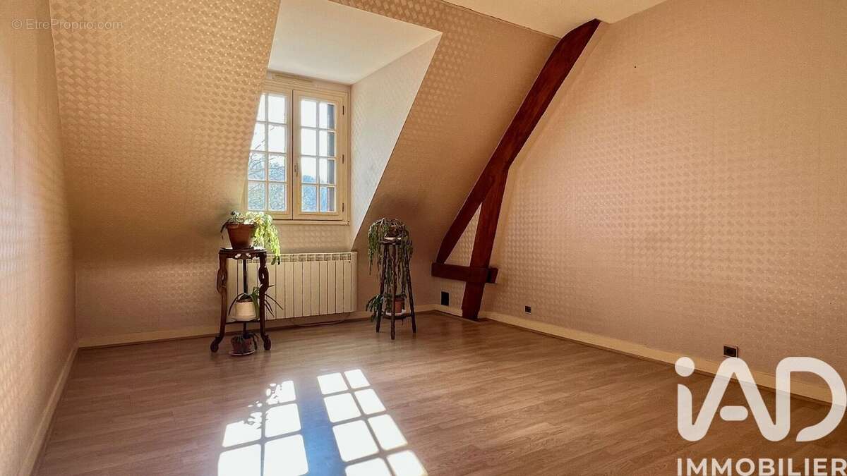 Photo 9 - Maison à NAZELLES-NEGRON