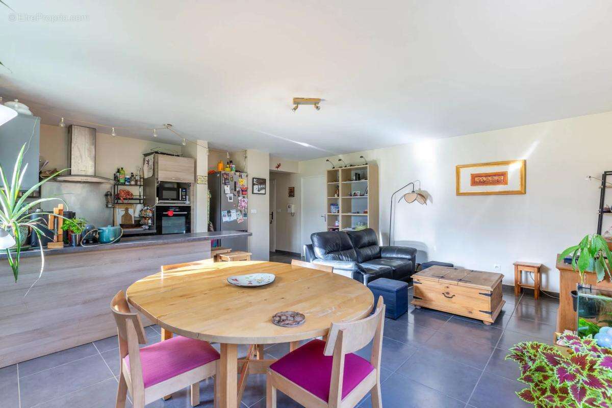 Appartement à SAINT-PRIEST