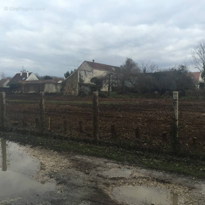 Terrain à CUISY