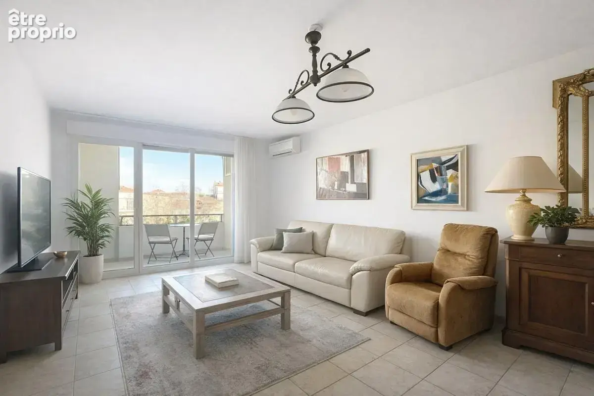 Résidence sénior - T3 - 69,32 m2 - Intra muros - AVIGNON - photo 1