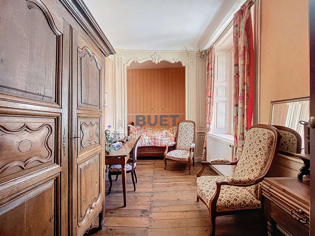 Maison à GRANCEY-LE-CHATEAU-NEUVELLE