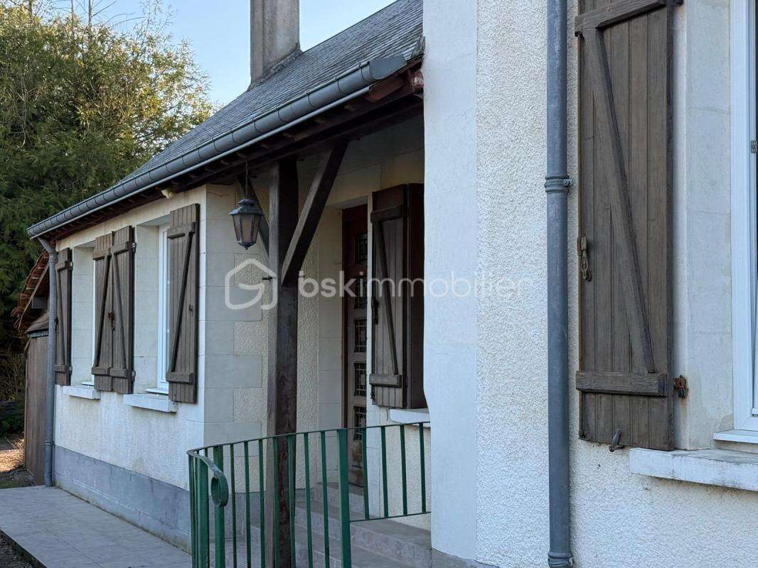 Maison à SAINT-VINCENT-DU-LOROUER