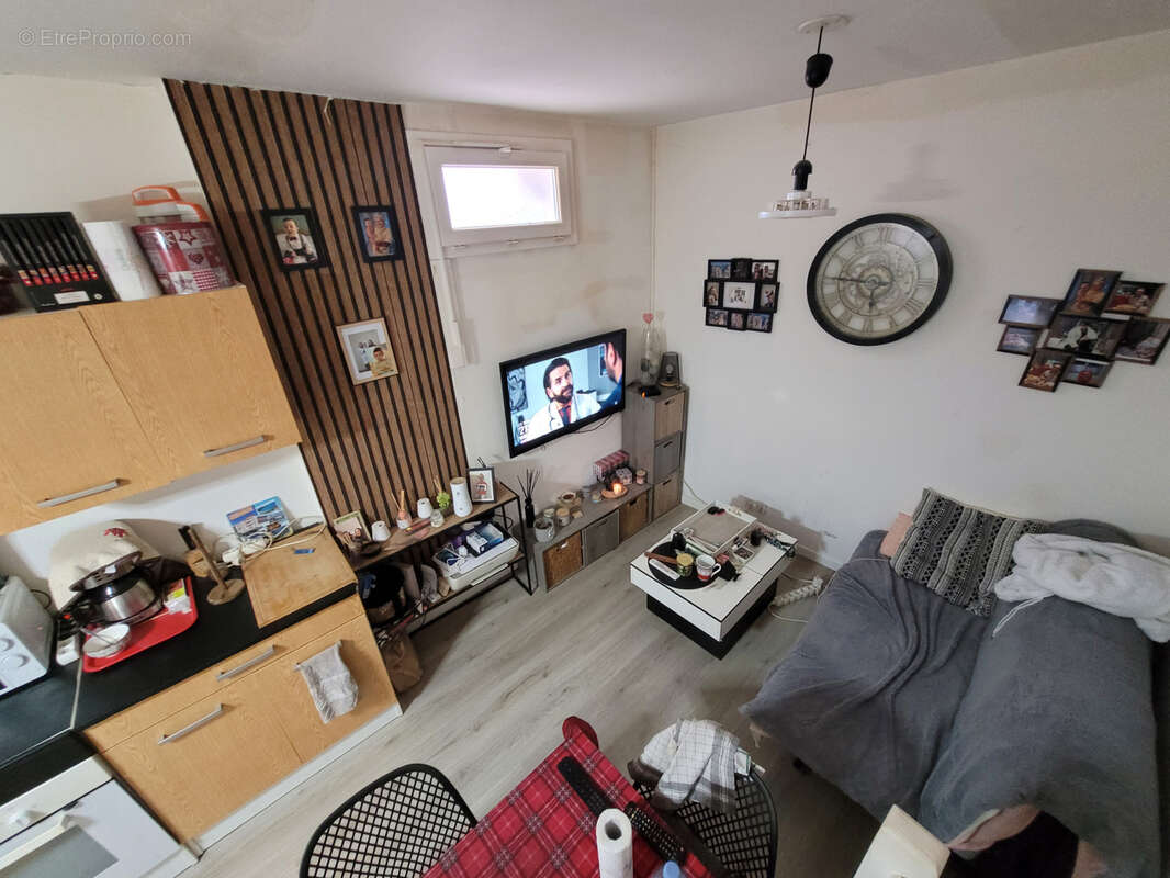 Appartement à SAINTE-BAZEILLE