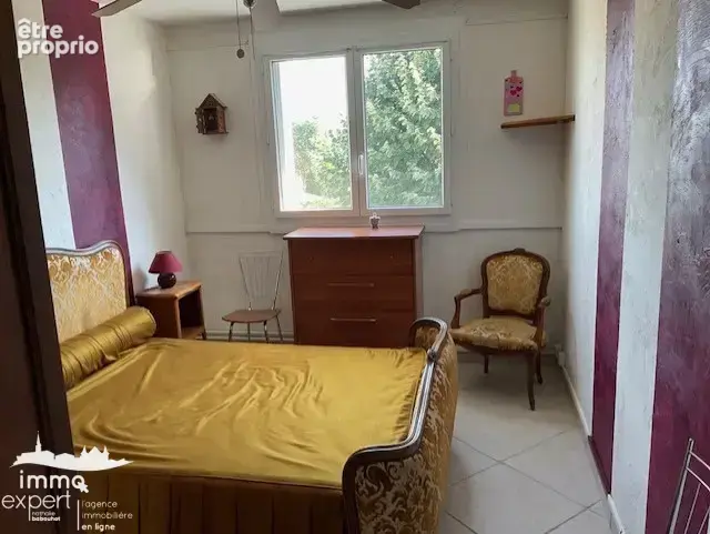 CONTREXEVILLE, Bel Appartement T5 très lumineux, en 1er étage,  situé au calme et proche des commodités ! - photo 7
