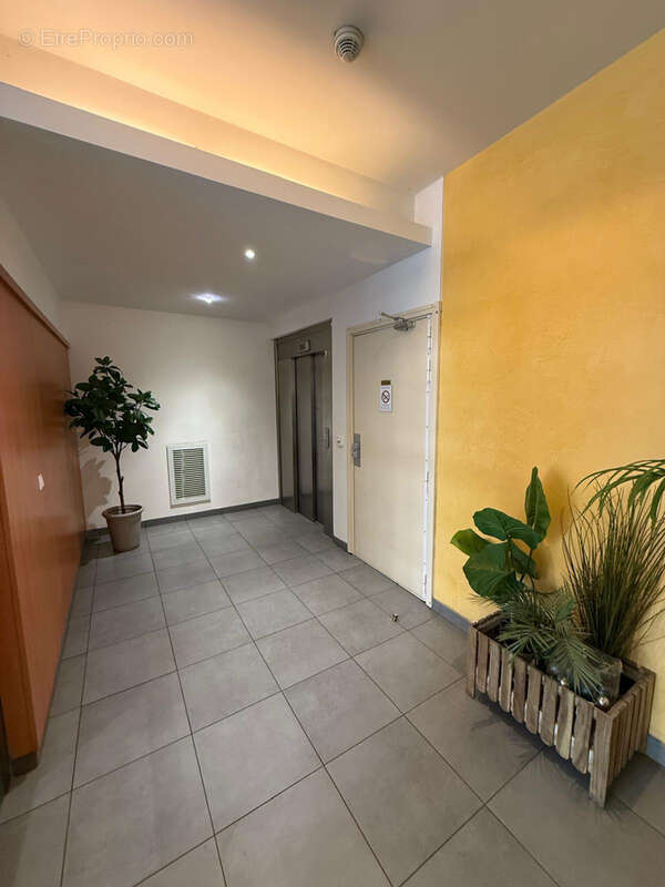Appartement à SAINT-DENIS