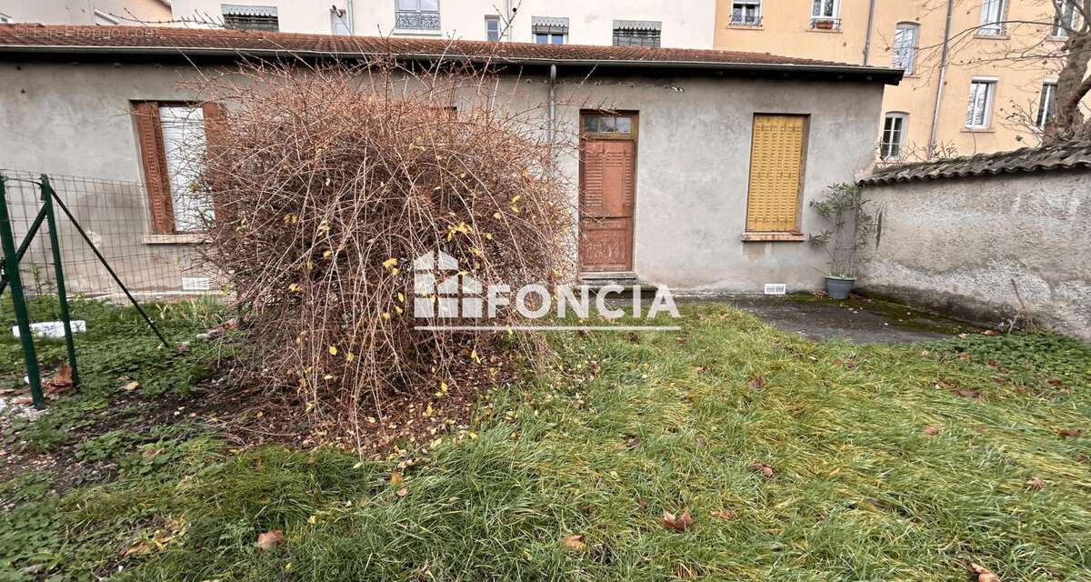 Appartement à LYON-8E