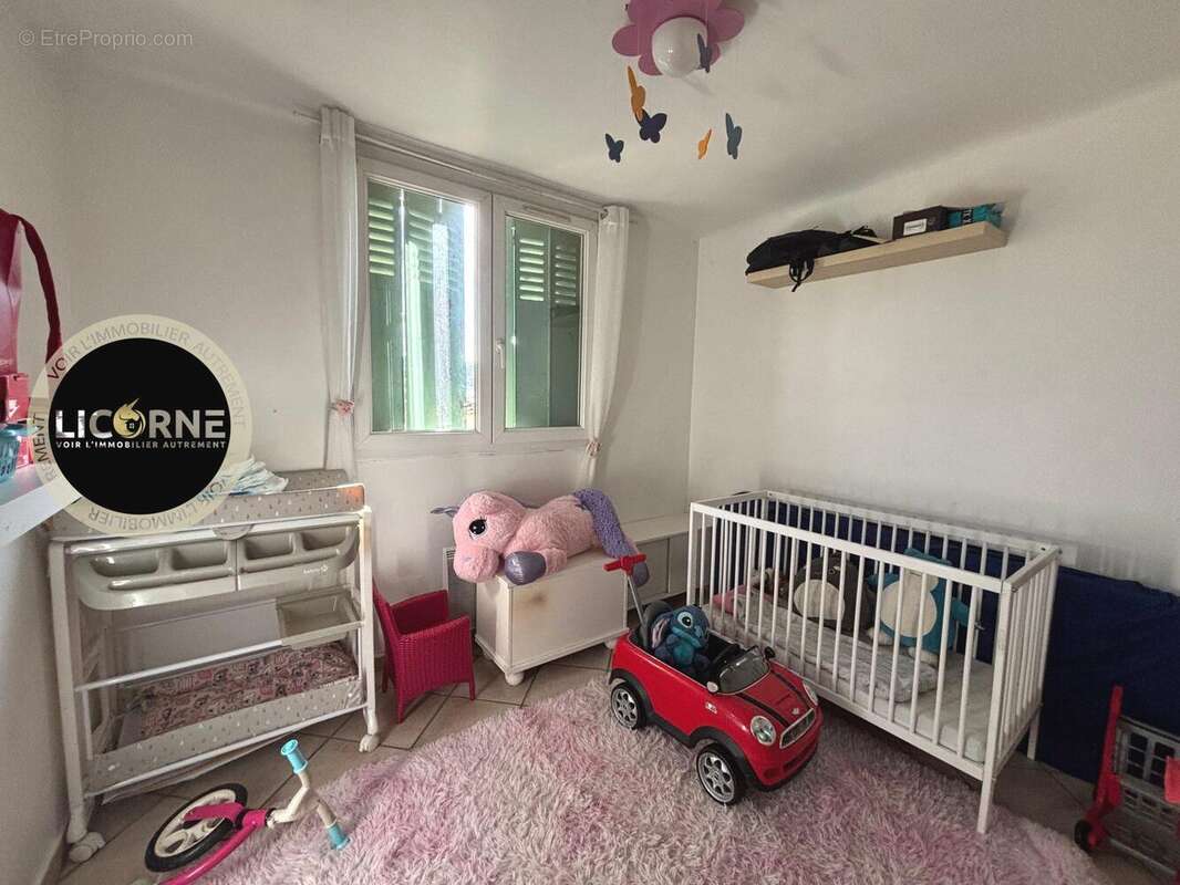 Appartement à MARSEILLE-15E