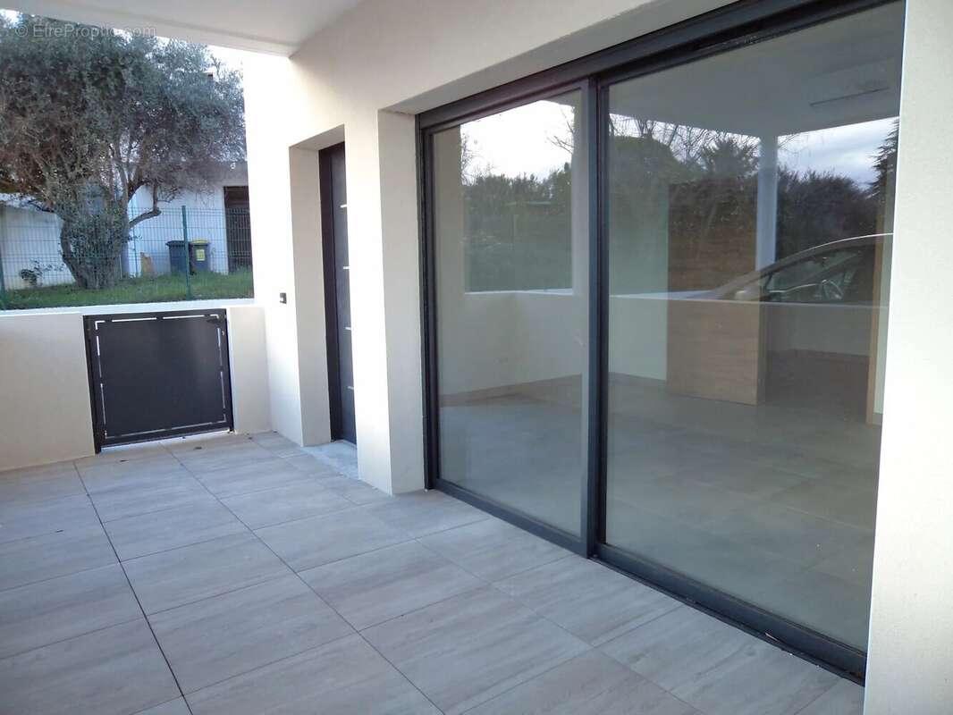 Appartement à JUVIGNAC