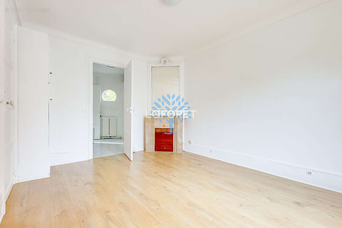 Appartement à PARIS-12E