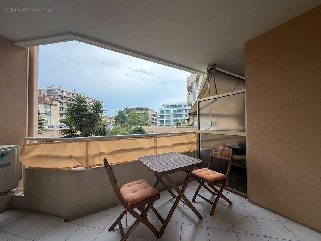 Appartement à CAGNES-SUR-MER