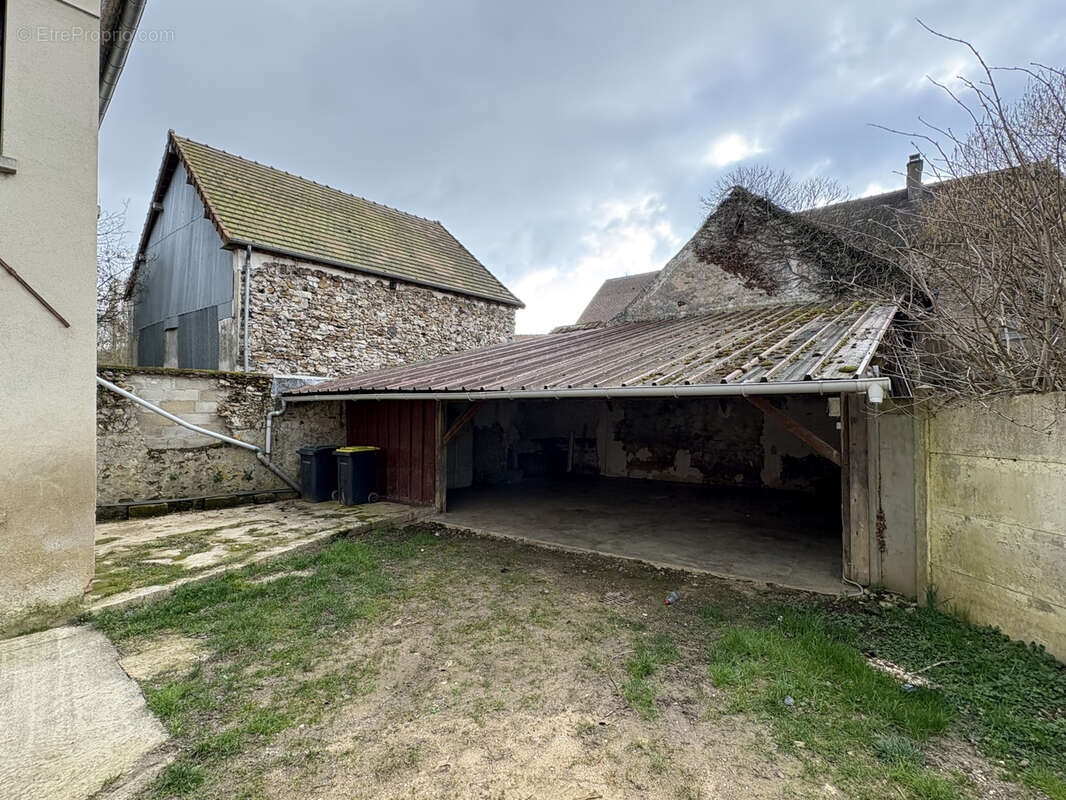 Maison à CHEZY-SUR-MARNE
