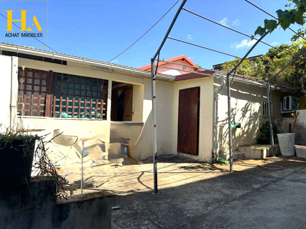 Maison à L'ETANG-SALE