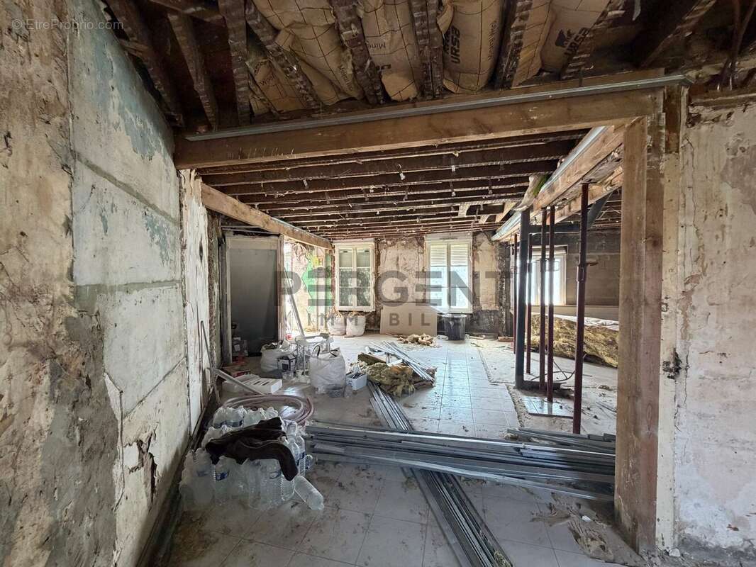 Appartement à CHARLEVILLE-MEZIERES