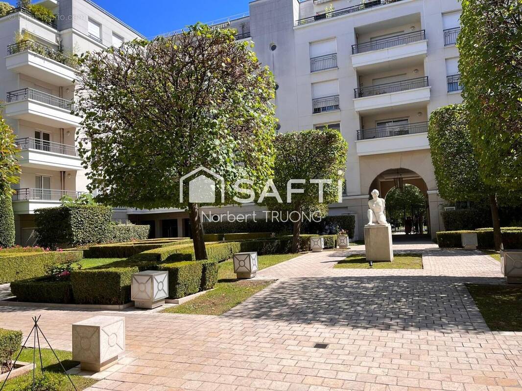 Photo 1 - Appartement à ISSY-LES-MOULINEAUX
