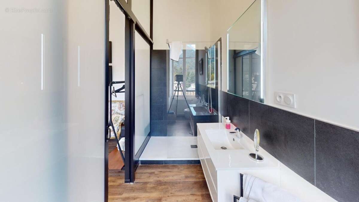 Appartement à BAGNERES-DE-LUCHON