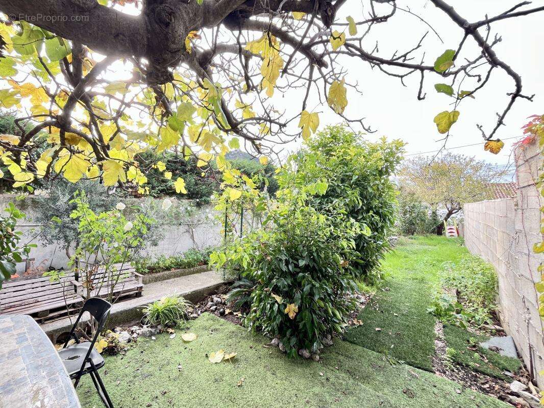 Maison à MARSEILLE-11E