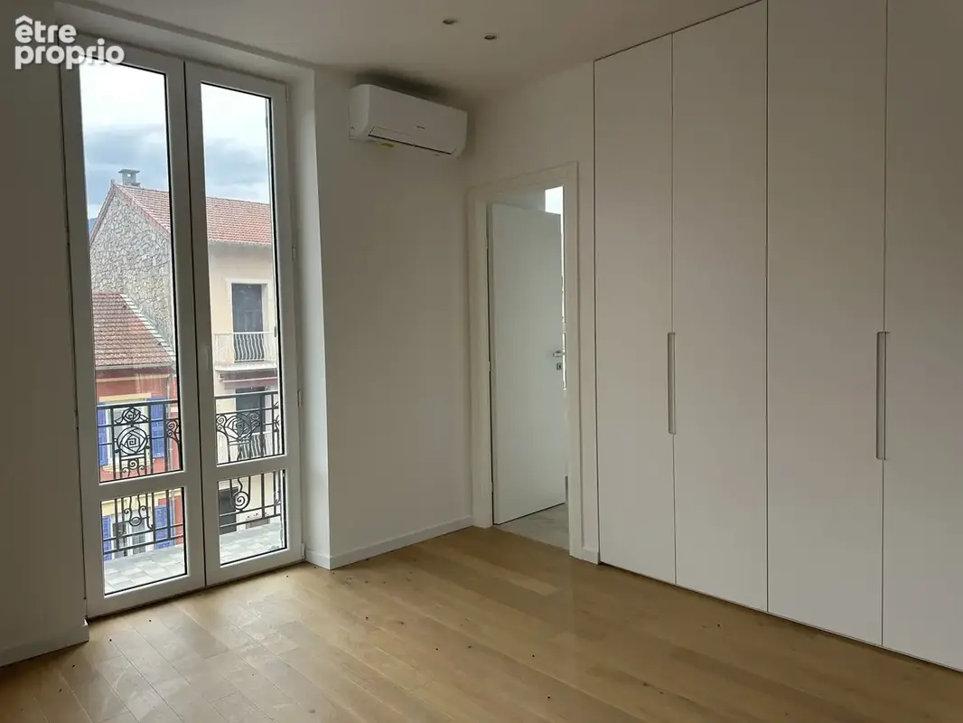 Magnifique appartement rénové avec terrasse et grenier - photo 12