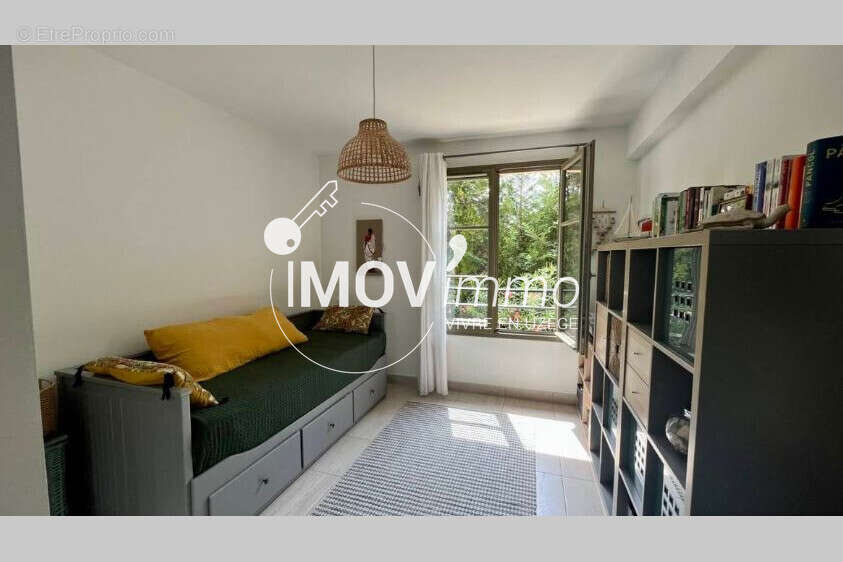 Appartement à UZES
