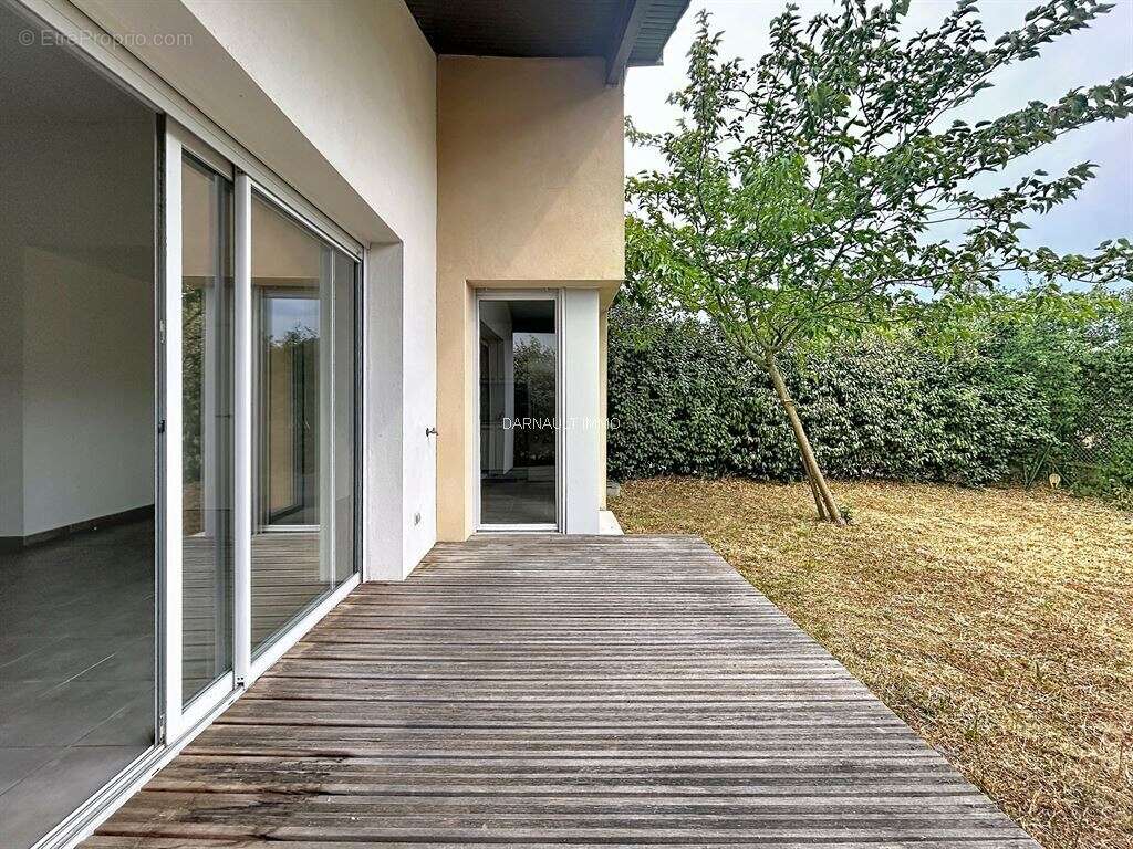 Maison 95 m² à Plaisance-Du-Touch  - photo 2