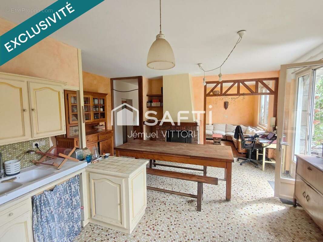 Photo 5 - Maison à MONTREUIL-SOUS-PEROUSE