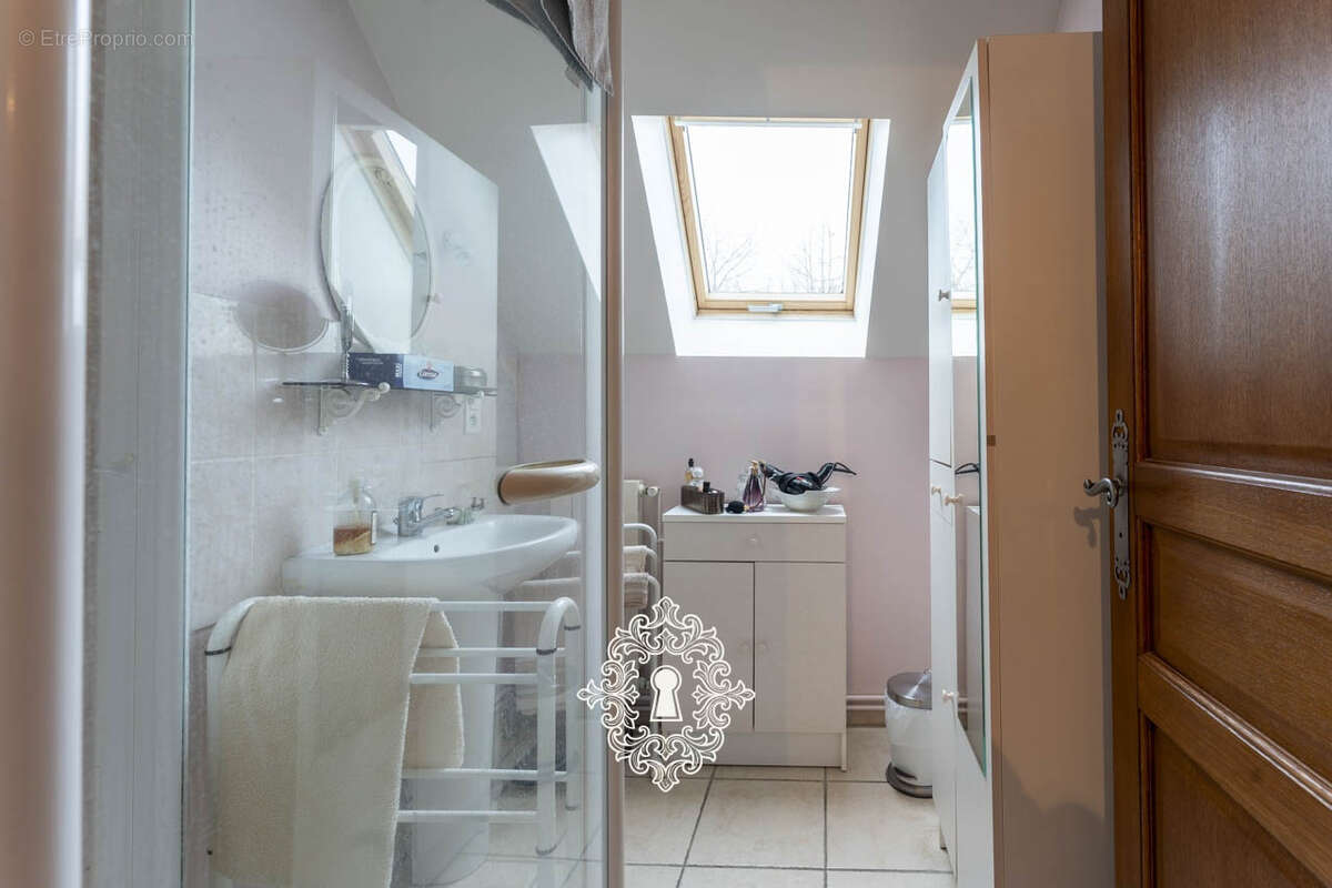 Maison à DONNEMARIE-DONTILLY