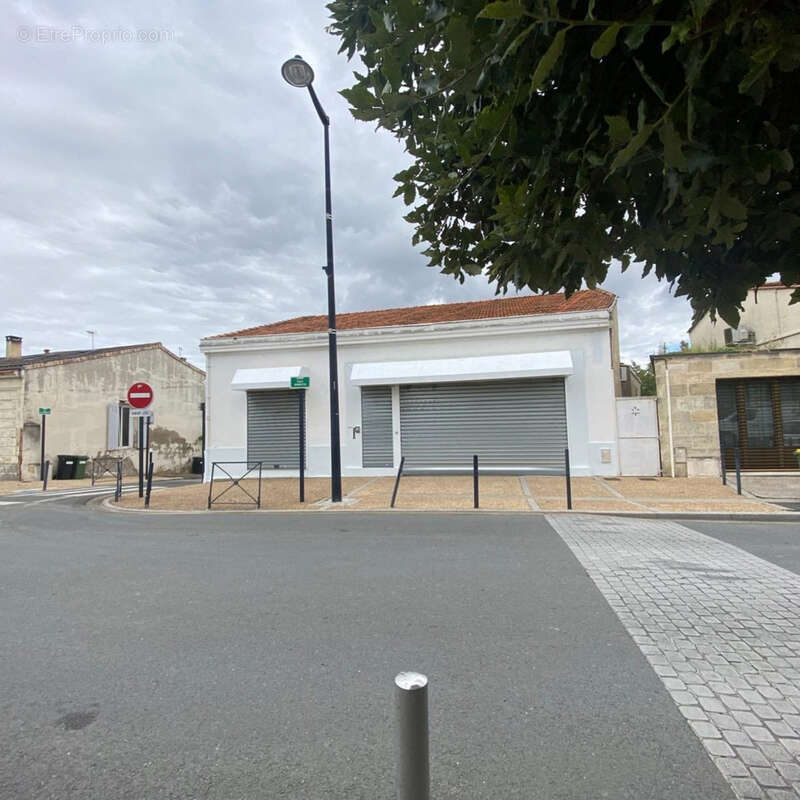 Commerce à CENON