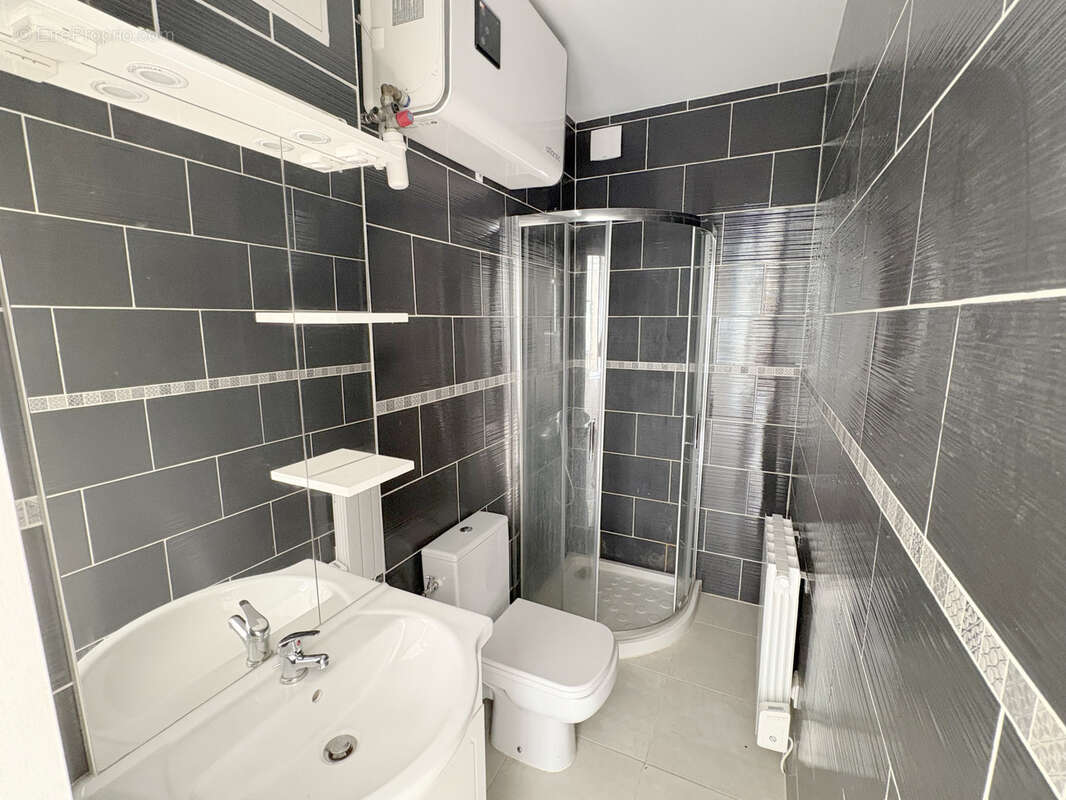 Appartement à MERU