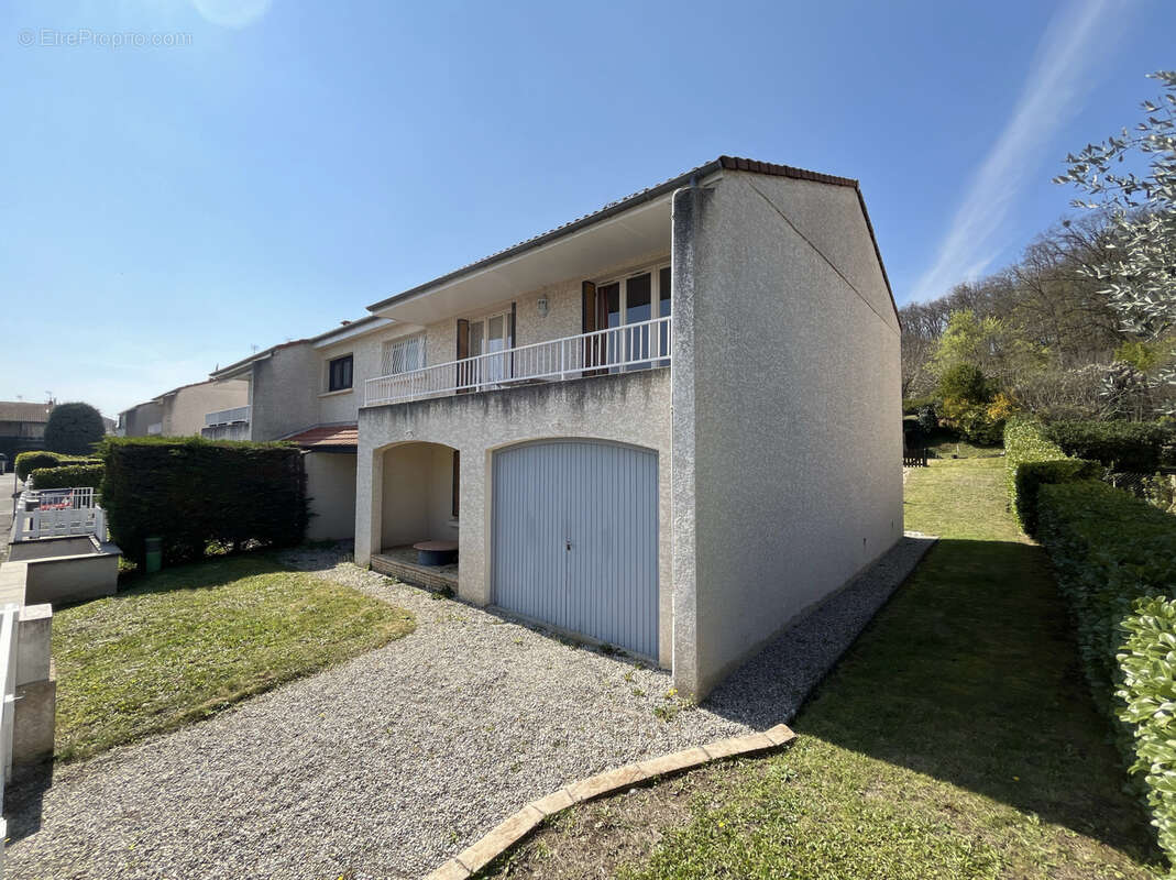Maison à BEAUVALLON