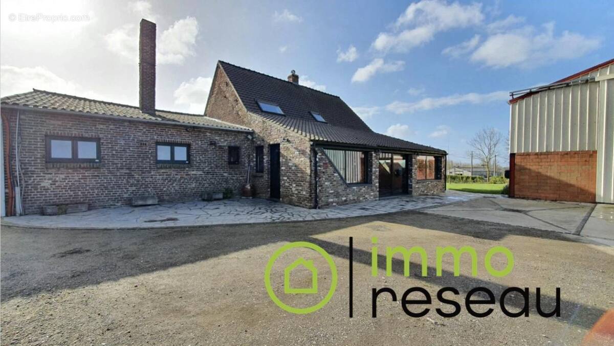 Maison à STEENVOORDE