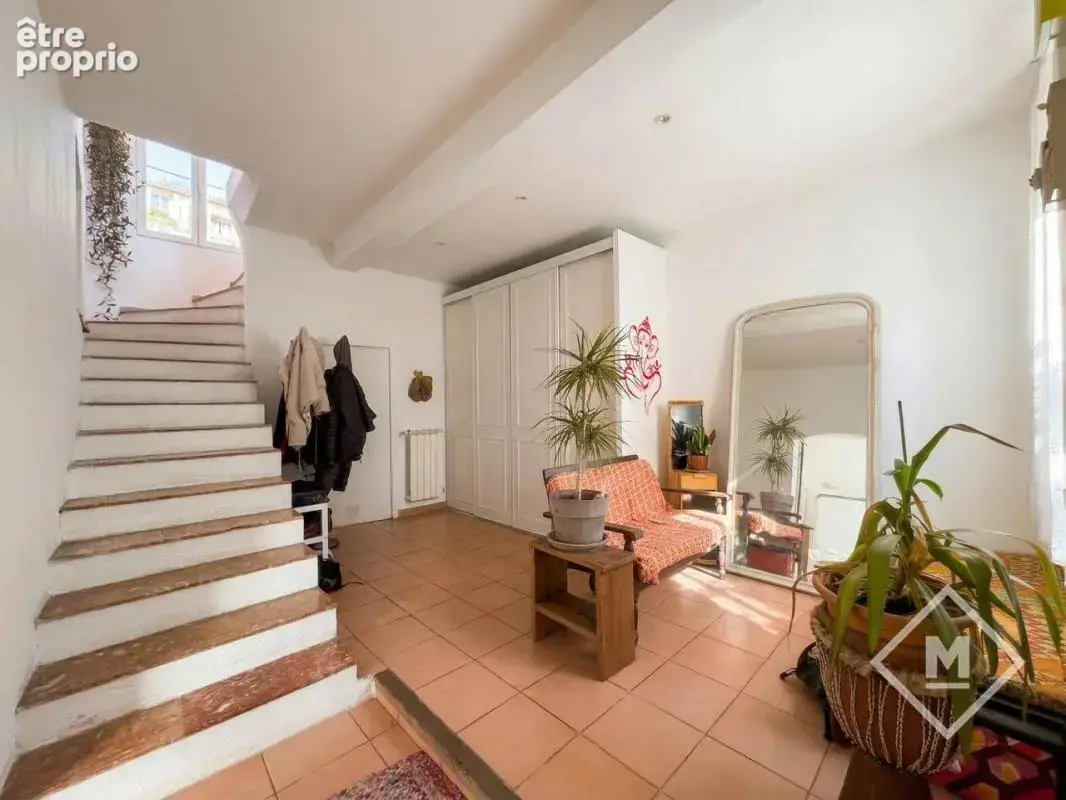 Découvrez cette jolie maison individuelle située à proximité des commodités entre les Chartreux et Montolivet - photo 30